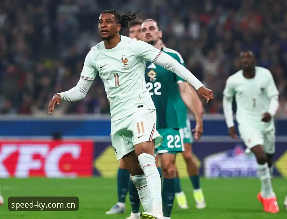 法国队3-0伊拉克背后，德尚的调整与登贝莱复苏详解